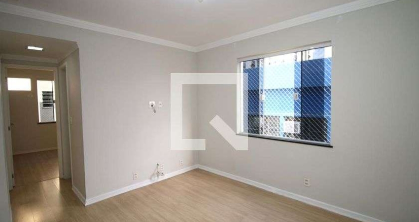 Apartamento para Aluguel - Olaria, 2 Quartos,  45 m² - Rio de Janeiro