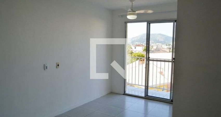 Apartamento para Aluguel - Taquara, 2 Quartos,  52 m² - Rio de Janeiro