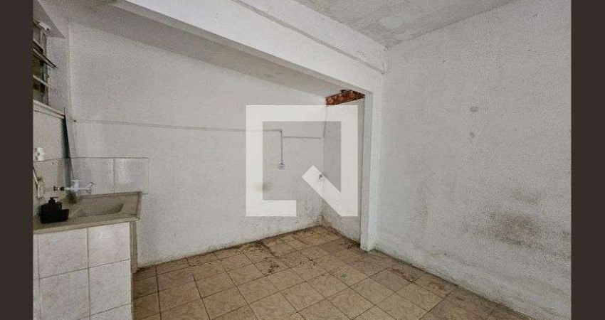 Casa para Aluguel - Ipiranga, 1 Quarto,  35 m² - São Paulo