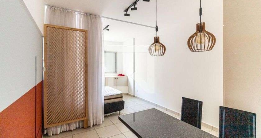 Kitnet / Stúdio para Aluguel - Santa Cecília, 1 Quarto,  30 m² - São Paulo