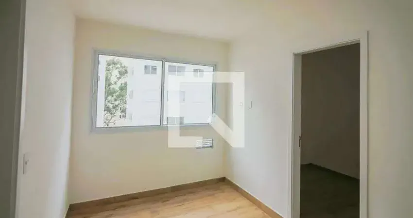 Apartamento para Aluguel - Jardim Éster Yolanda, 2 Quartos,  39 m² - São Paulo