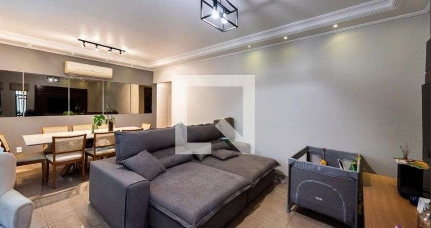 Casa para Aluguel - Marapé, 3 Quartos,  170 m² - Santos