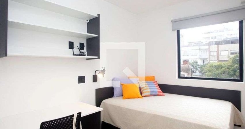 Kitnet / Stúdio para Aluguel - Bom Fim, 1 Quarto,  12 m² - Porto Alegre