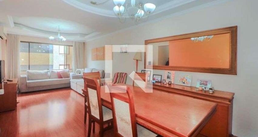 Cobertura para Aluguel - Passo D&apos;areia, 4 Quartos,  250 m² - Porto Alegre