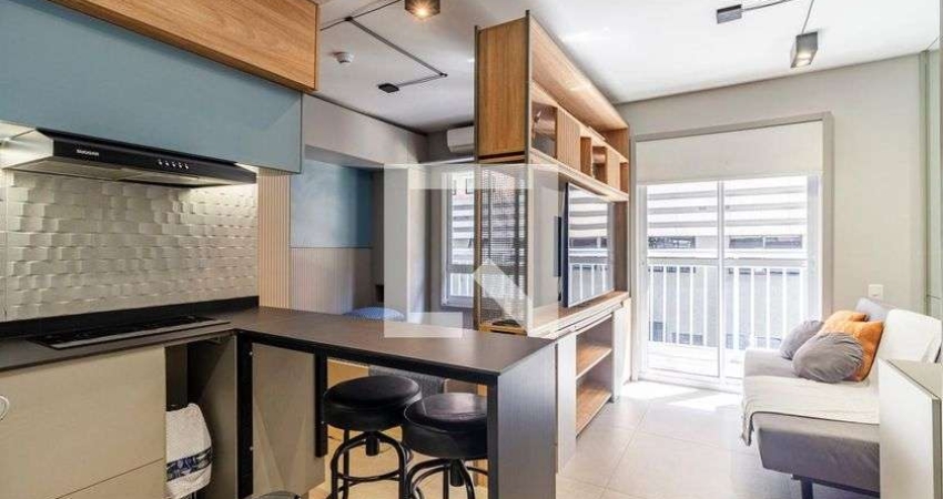 Kitnet / Stúdio para Aluguel - Pinheiros, 1 Quarto,  31 m² - São Paulo
