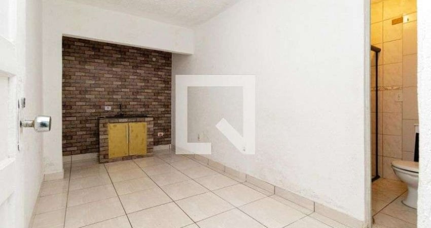 Casa para Aluguel - Vila Antonieta, 2 Quartos,  30 m² - São Paulo