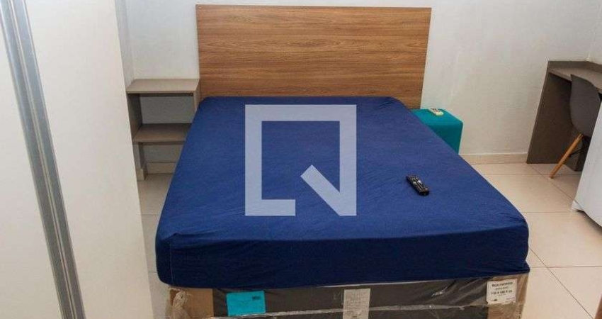 Kitnet / Stúdio para Aluguel - Socorro, 1 Quarto,  18 m² - São Paulo