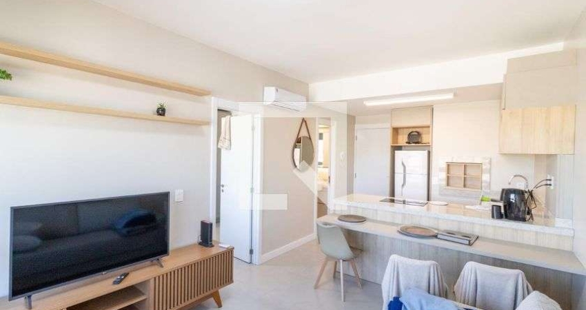 Apartamento para Aluguel - Menino Deus, 1 Quarto,  45 m² - Porto Alegre