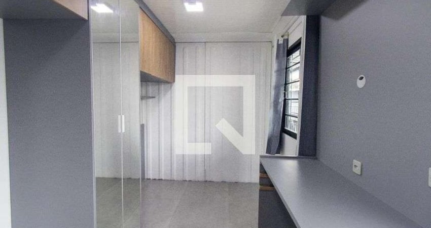 Kitnet / Stúdio para Aluguel - Boqueirão, 1 Quarto,  15 m² - Curitiba