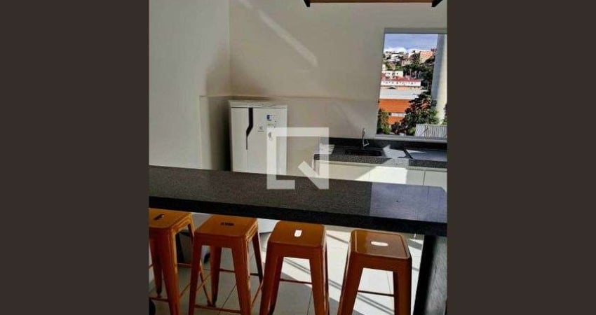 Kitnet / Stúdio para Aluguel - Caiçaras, 1 Quarto,  18 m² - Belo Horizonte