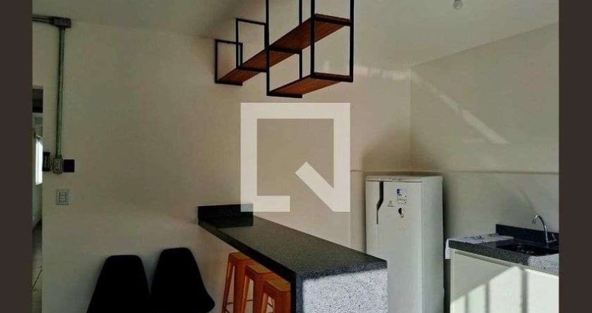 Kitnet / Stúdio para Aluguel - Caiçaras, 1 Quarto,  18 m² - Belo Horizonte