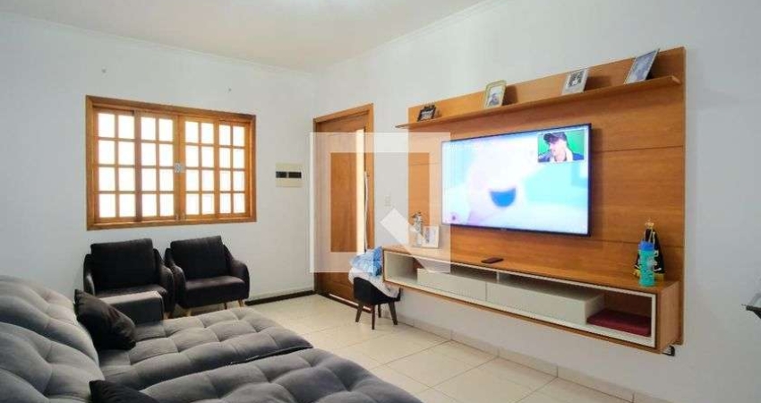 Casa para Aluguel - Penha de França, 4 Quartos,  150 m² - São Paulo