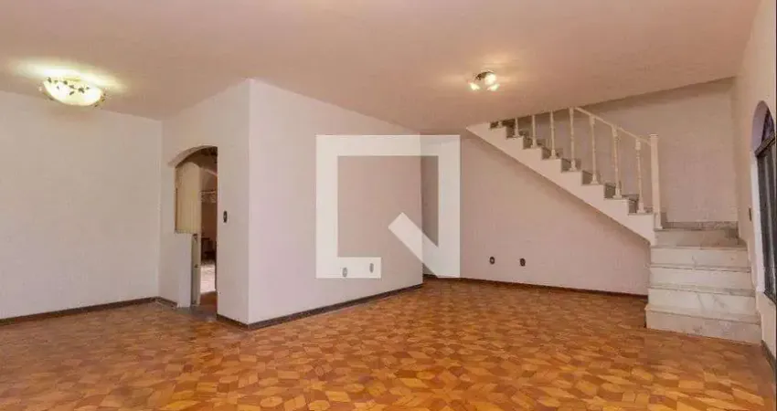 Casa para Aluguel - Vila Carrão, 3 Quartos,  170 m² - São Paulo
