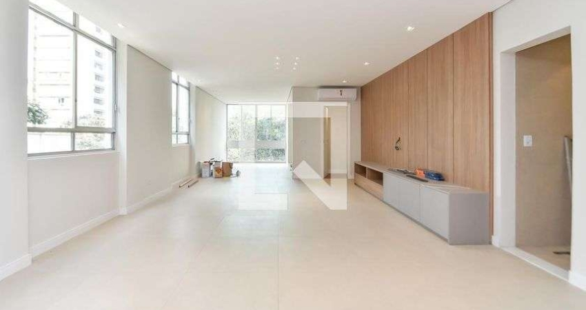 Apartamento para Aluguel - Bela Vista, 3 Quartos,  194 m² - São Paulo