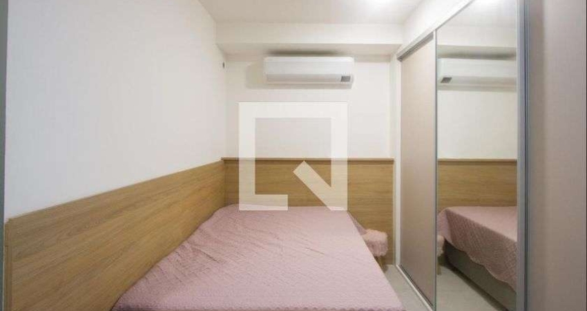 Kitnet / Stúdio para Aluguel - Chácara Santo Antonio, 1 Quarto,  27 m² - São Paulo