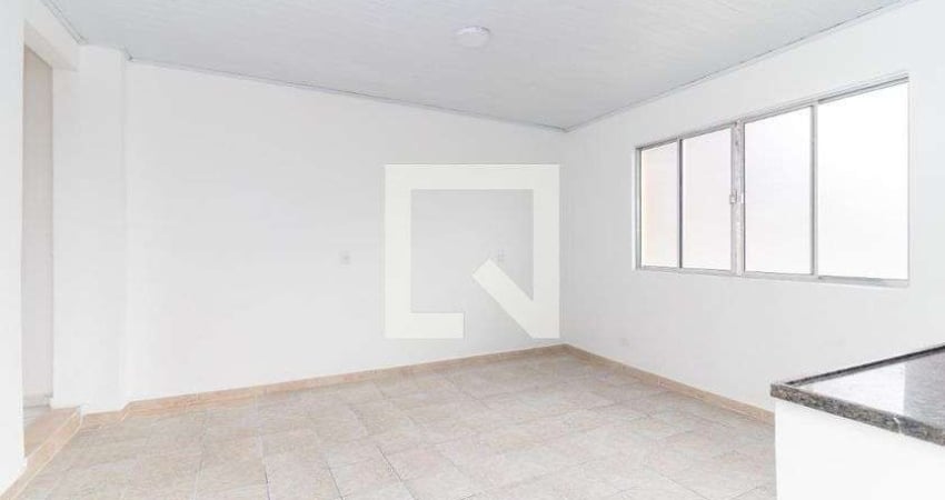 Casa para Aluguel - Itaquera, 2 Quartos,  65 m² - São Paulo
