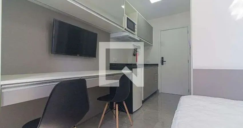 Kitnet / Stúdio para Aluguel - Centro, 1 Quarto,  17 m² - Curitiba