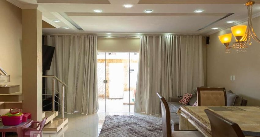 Casa para Aluguel - Campo Grande, 3 Quartos,  154 m² - Rio de Janeiro