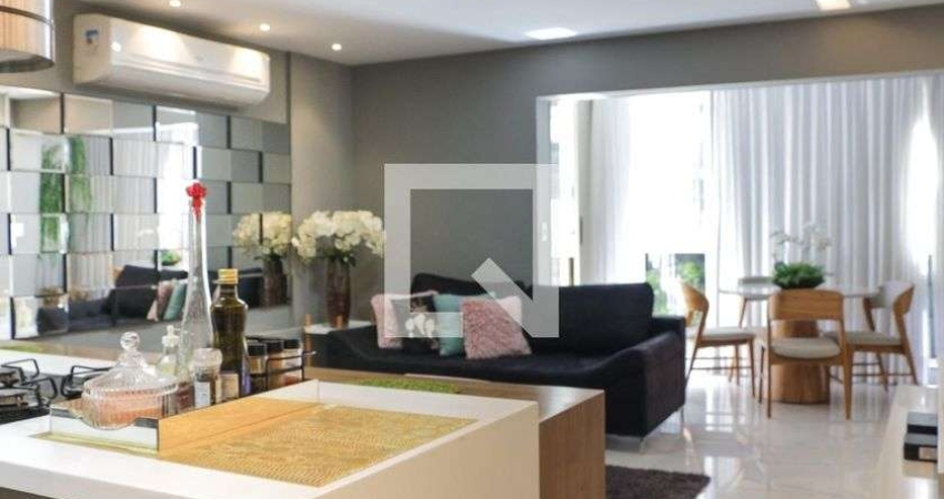 Apartamento para Aluguel - Jardim Oceânico, 2 Quartos,  70 m² - Rio de Janeiro