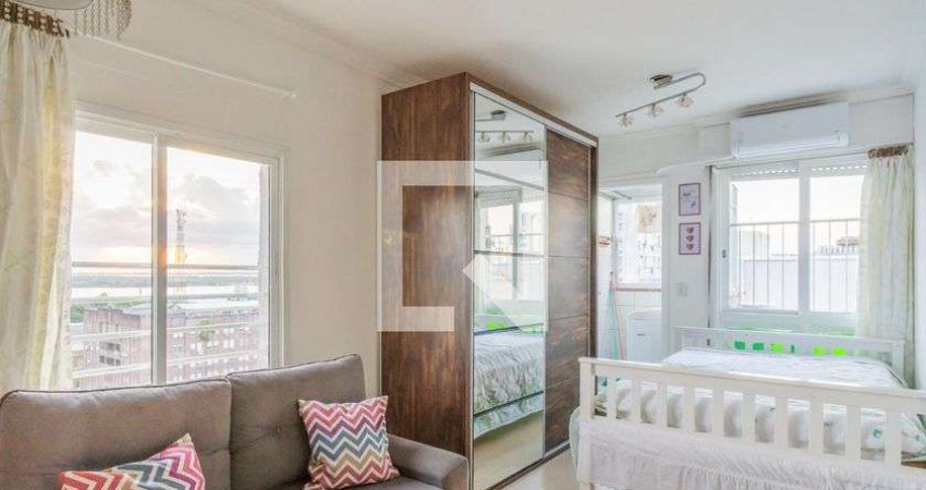 Kitnet / Stúdio para Aluguel - Centro Histórico, 1 Quarto,  27 m² - Porto Alegre