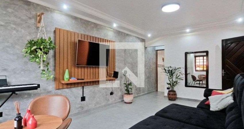 Casa para Aluguel - Jaraguá, 3 Quartos,  250 m² - São Paulo