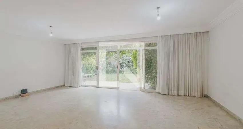 Casa para Aluguel - Sumaré, 3 Quartos,  240 m² - São Paulo
