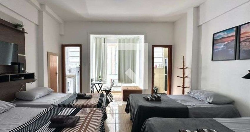 Apartamento para alugar na Avenida Nossa Senhora de Copacabana, Copacabana, Rio de Janeiro
