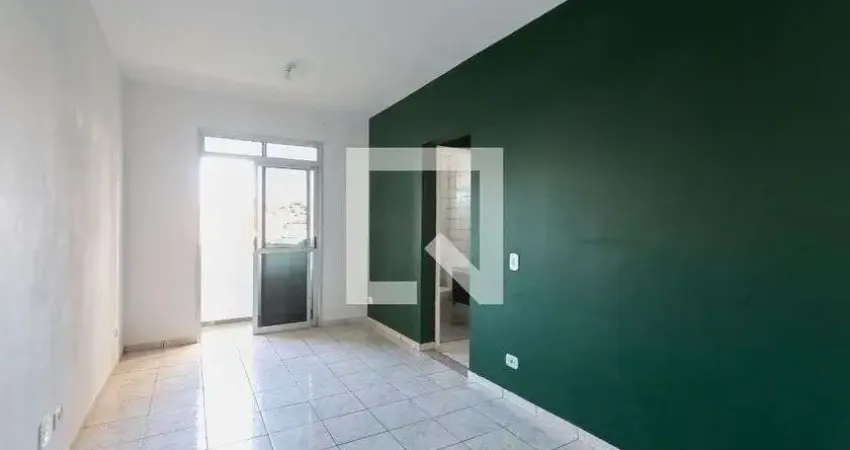 Apartamento para Aluguel - Vila Carmosina, 2 Quartos,  50 m² - São Paulo