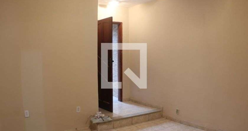 Casa para Aluguel - Taquara, 2 Quartos,  240 m² - Rio de Janeiro