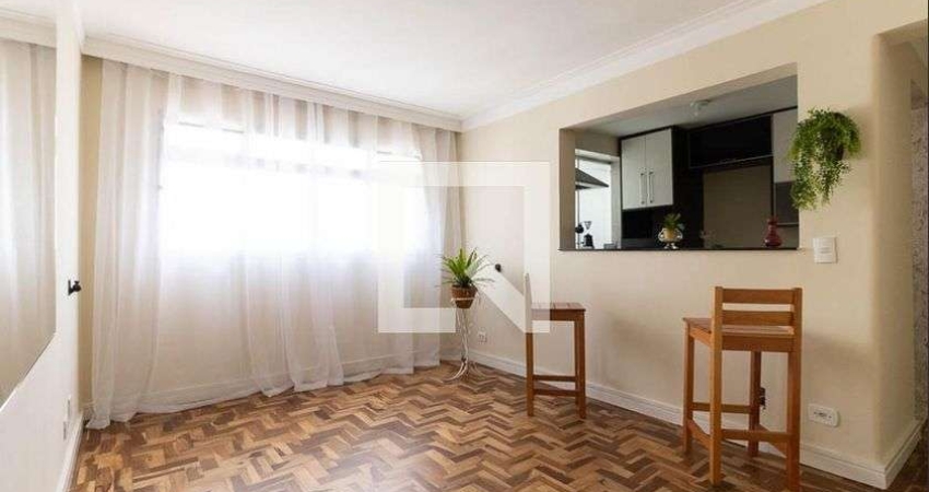 Apartamento para Aluguel - Bosque da Saúde, 2 Quartos,  65 m² - São Paulo