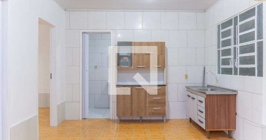 Casa para Aluguel - Medianeira, 2 Quartos,  60 m² - Porto Alegre