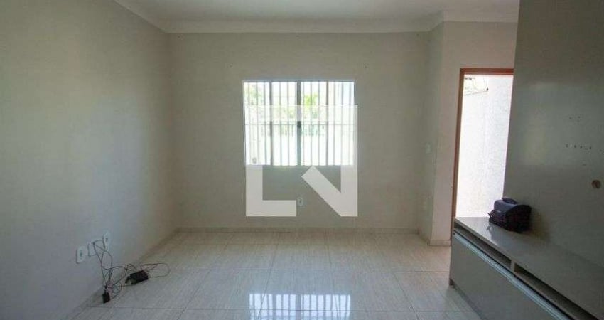 Casa para Aluguel - Itaquera, 3 Quartos,  69 m² - São Paulo