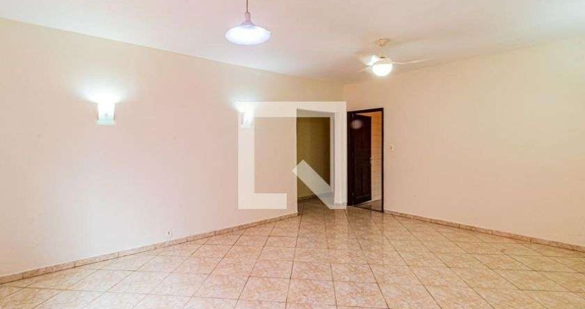 Casa para Aluguel - Butantã, 2 Quartos,  99 m² - São Paulo