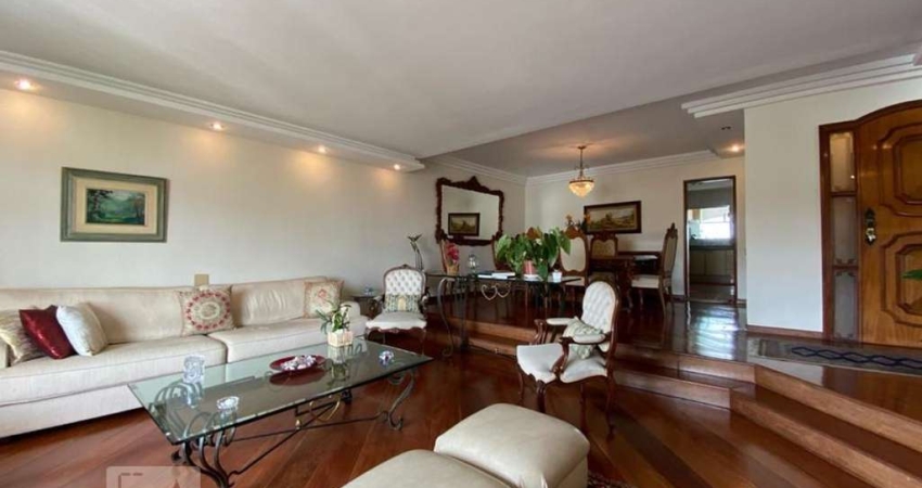 Apartamento para Aluguel - Real Parque, 3 Quartos,  211 m² - São Paulo