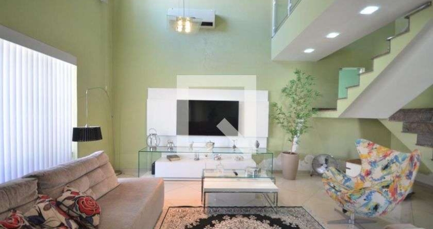 Casa / Sobrado em Condomínio para Aluguel - Campo Grande, 3 Quartos,  400 m² - Rio de Janeiro