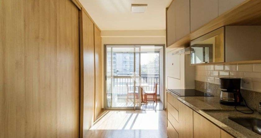 Kitnet / Stúdio para Aluguel - Moema, 1 Quarto,  31 m² - São Paulo