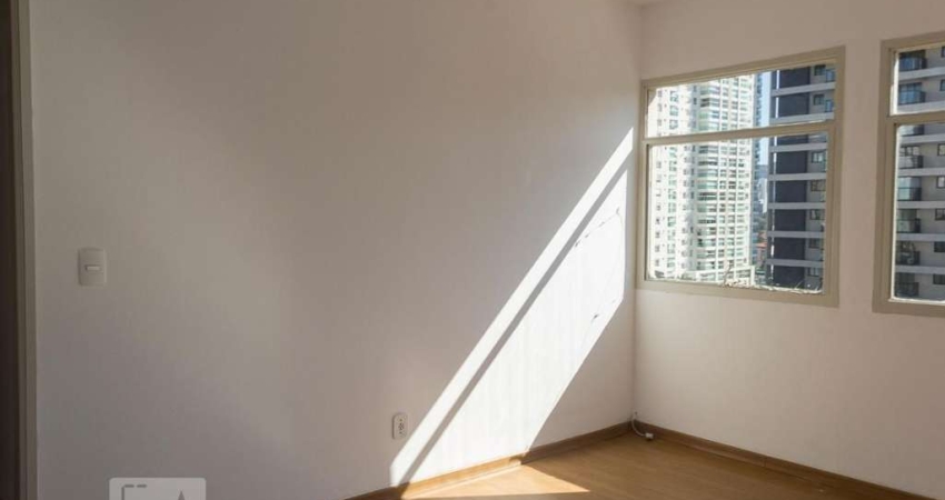 Apartamento para Aluguel - Vila Olímpia, 2 Quartos,  75 m² - São Paulo