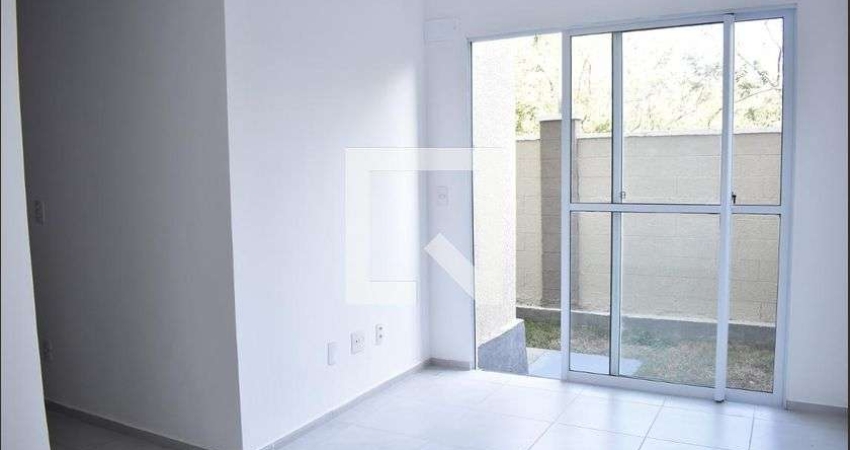 Apartamento para Aluguel - Guaratiba, 2 Quartos,  60 m² - Rio de Janeiro