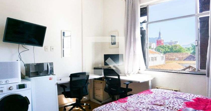 Kitnet / Stúdio para Aluguel - Centro, 1 Quarto,  19 m² - Rio de Janeiro