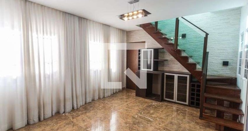 Cobertura para Aluguel - Sagrada Família, 3 Quartos,  112 m² - Belo Horizonte
