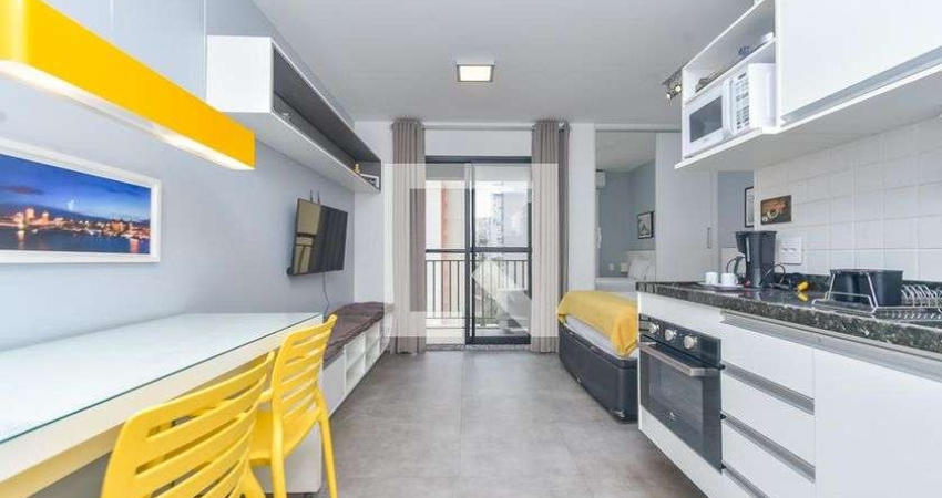 Kitnet / Stúdio para Aluguel - Santa Cecília, 1 Quarto,  26 m² - São Paulo