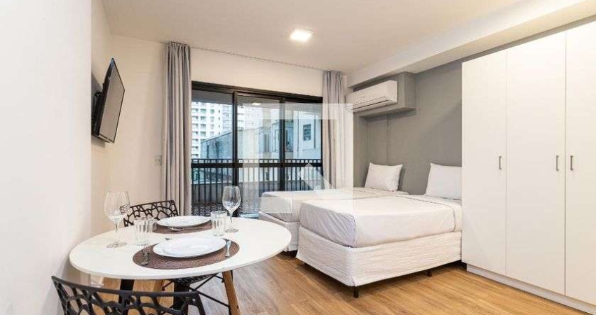 Kitnet / Stúdio para Aluguel - Santa Cecília, 1 Quarto,  30 m² - São Paulo