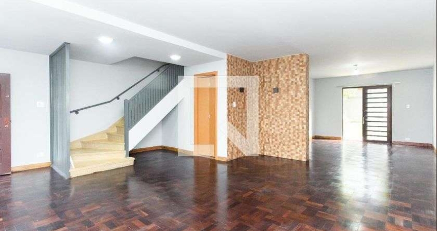 Casa para Aluguel - Moema, 3 Quartos,  280 m² - São Paulo