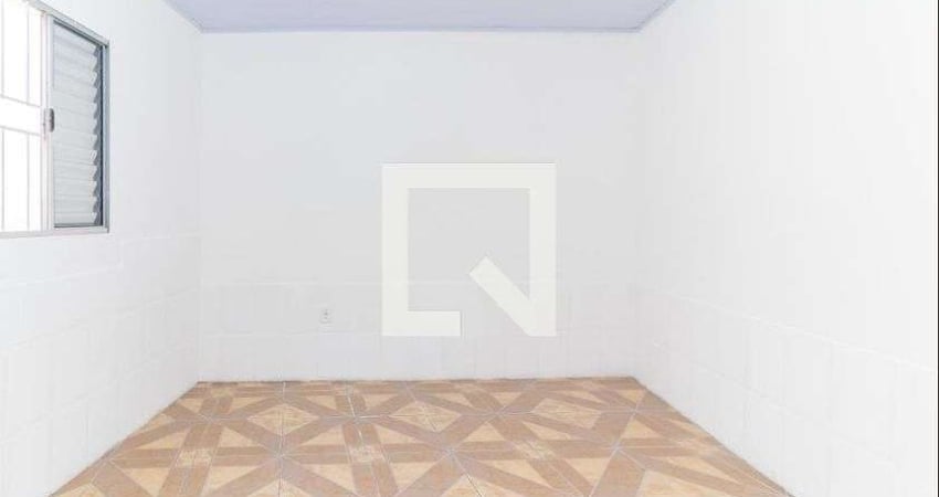 Casa para Aluguel - Vila Jacuí, 1 Quarto,  39 m² - São Paulo