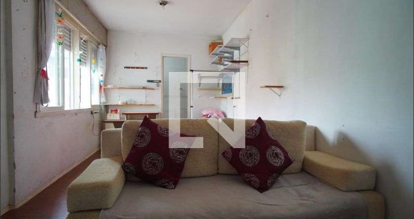 Kitnet / Stúdio para Aluguel - Vila Ipiranga, 1 Quarto,  30 m² - Porto Alegre