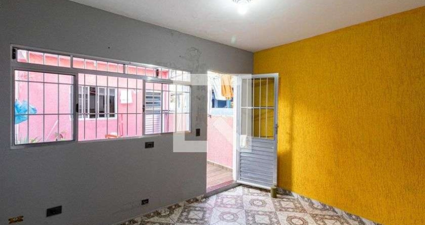 Casa para Aluguel - Vila Jacuí, 1 Quarto,  50 m² - São Paulo