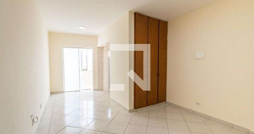 Kitnet / Stúdio para Aluguel - Liberdade, 1 Quarto,  30 m² - São Paulo