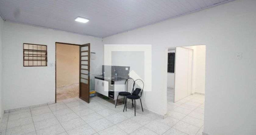 Casa para Aluguel - Vila Roque, 2 Quartos,  86 m² - São Paulo