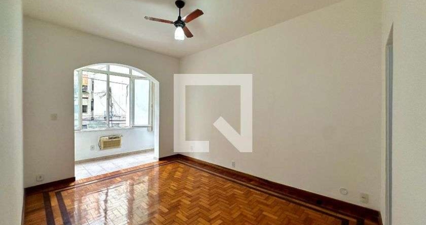 Apartamento para Aluguel - Catete, 1 Quarto,  23 m² - Rio de Janeiro