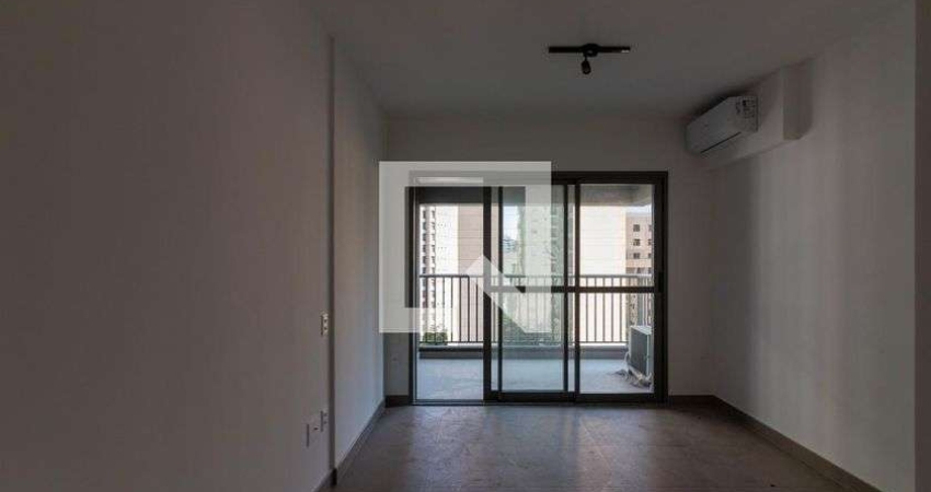Kitnet / Stúdio para Aluguel - Moema, 1 Quarto,  28 m² - São Paulo